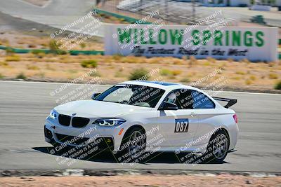 media/Oct-18-2025-Extreme Speed (Sat) [[d6d7e1fef1]]/Group 4 Orange/Session 2 (Turn 3)/